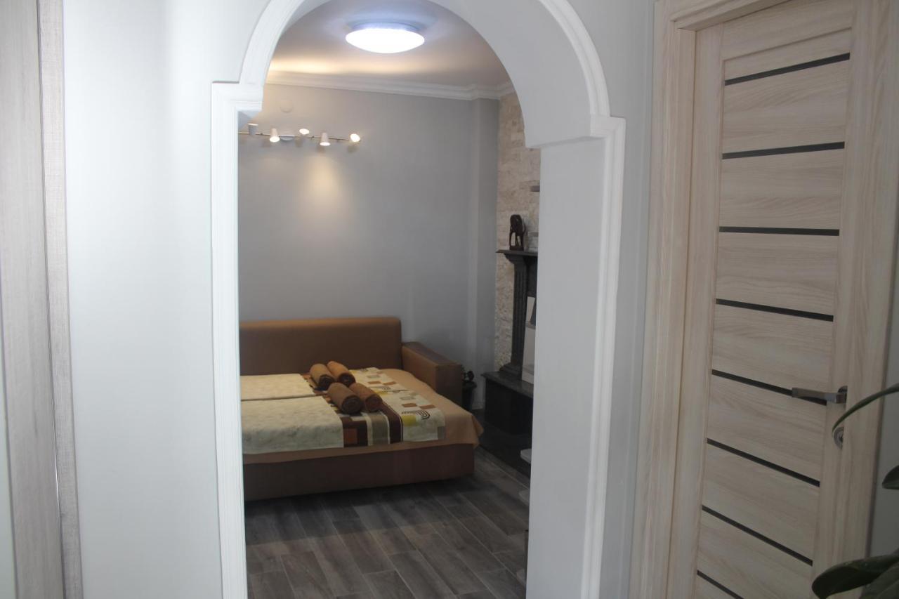 Deluxe Guest House Kvariati Exterior photo