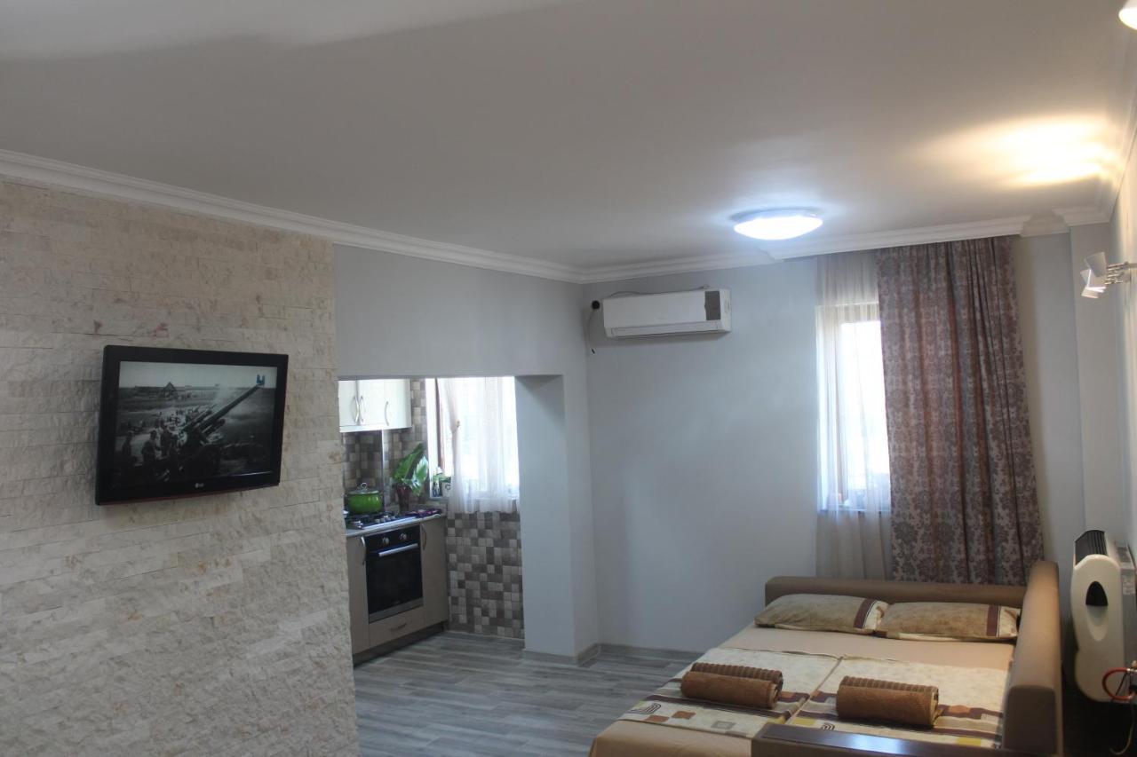 Deluxe Guest House Kvariati Exterior photo