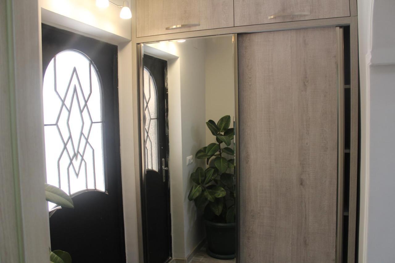 Deluxe Guest House Kvariati Exterior photo